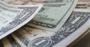 dollars-426023_1920
