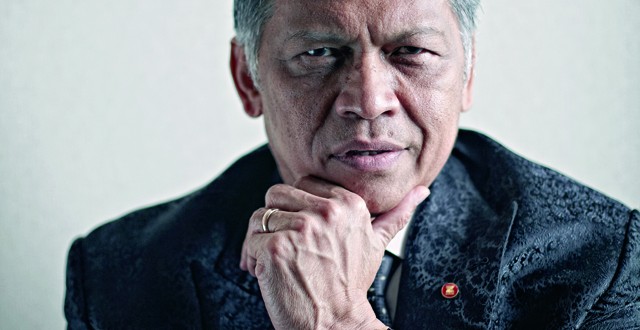 Dr. Surin Pitsuwan Thailand