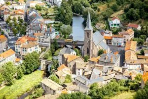 FRA-HS-village-in-france