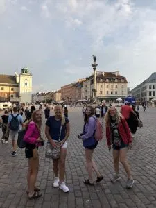POL-HS-afs-students-in-poland-2