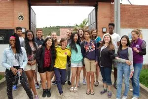 COL-GP-AFS-Students-in-Colombia-1