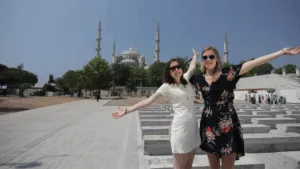 Trimester Turkyie PEACE Program – Host Family