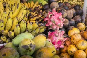 INA-HS-fruit-stand-in-Indonesia