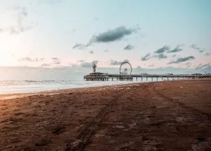 NED-HS-beach-in-netherlands