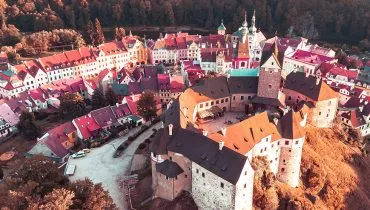 CZE-HS-year-Featured1