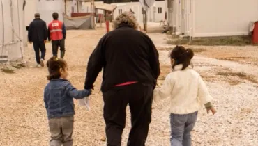 greece-refugee-1920×750-2-768×300
