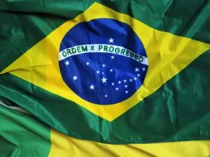Brasilien-Flagge-ASSY-pixabay