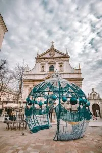 Polen_Kirche_moderneKunst_unsplash