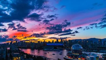 Kanada-Vancouver skyline-adi-kavazovic-pexels