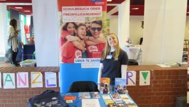 AFS stellt auf Messen seine Programme Schüleraustausch und Freiwilligendienst vor