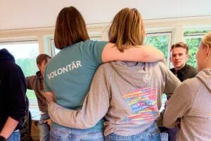 volunteer-stockphoto-1