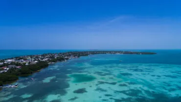 Luftbild von Caye Caulker, Belize