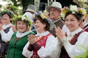 1Fxy6BEVVUKXBxI3p–YrA-Lithuania–24-