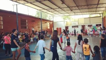 Vrijwilligerswerk help Venezuelaanse vluchtingen in Colombia