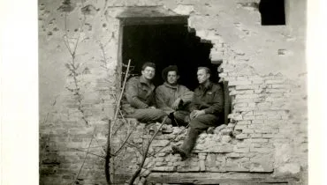Peter Melitz, Allen Emmert, Conrad Wilson of B Platton, 485 Coy in italy. Photograph by Irving Penn. Ca. 1944-45