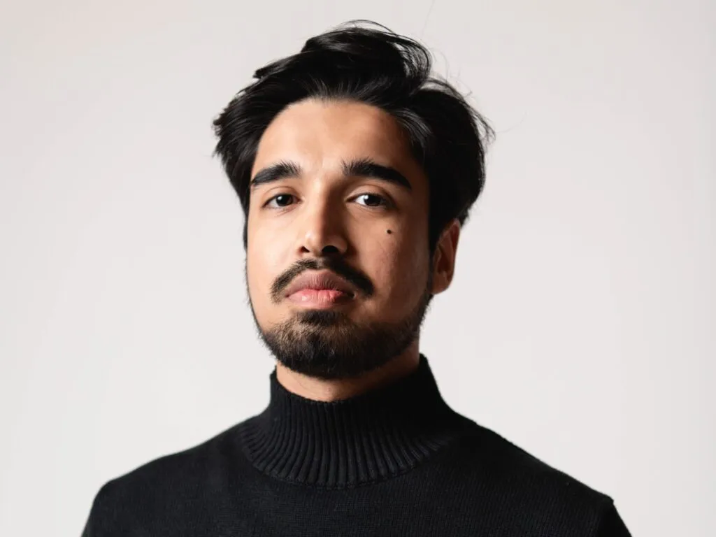 Abhinav Agarwal's Headshot