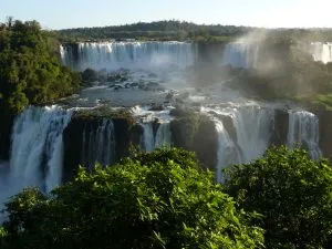 Iguazu_falls_argentina