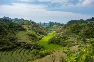 Indonesia_-_Lake_Toba_26224096383