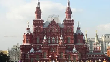 1280px-Russia-Moscow-State_Historical_Museum-1
