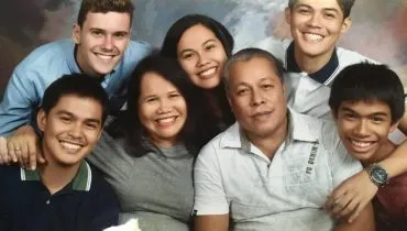 30830499_175786589800287_1756782945667907584_n(1)