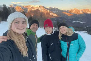 Website Images with Bottom Colour Gradient Narrower (14)