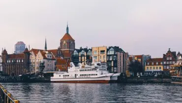 nastya-dulhiier-VYXAAi8p-oU-unsplash