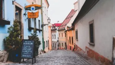 nastya-dulhiier-MmQd0atcV80-unsplash