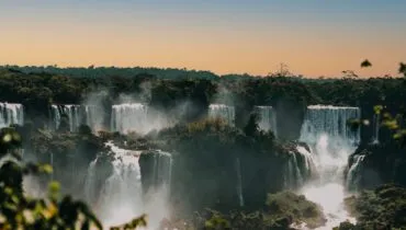 douglas-lopez-IcQiQN_nYXw-unsplash