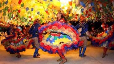cEPv-vxfZEGmr1dPMus8Yg-festa-junina-1