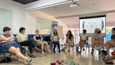 fa5ea979-0b0b-427d-a599-a2b40e6dd222