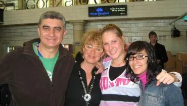 Hayley_and_host_family