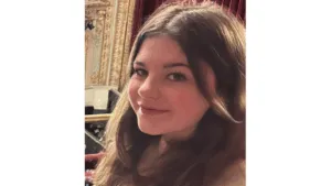 Eloise – Estudante de Intercâmbio