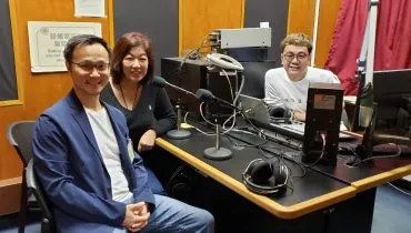 story-panel1-photo-press