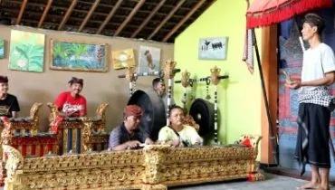 MVI_2892.MP4_snapshot_00.16-400×250