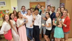 Letonia-colegio-1200×675