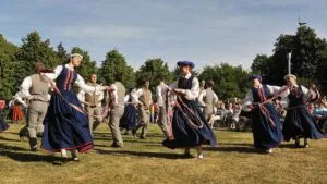 Letonia-idioma-1200×675