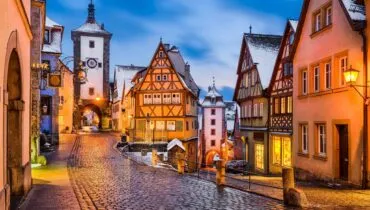 rothenburg-germany-medieval-town-rotenburg-germaniia-vecher