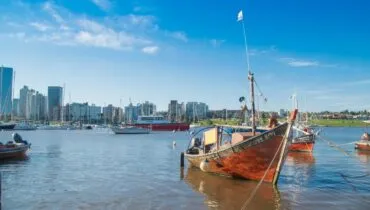 uruguay_harbor